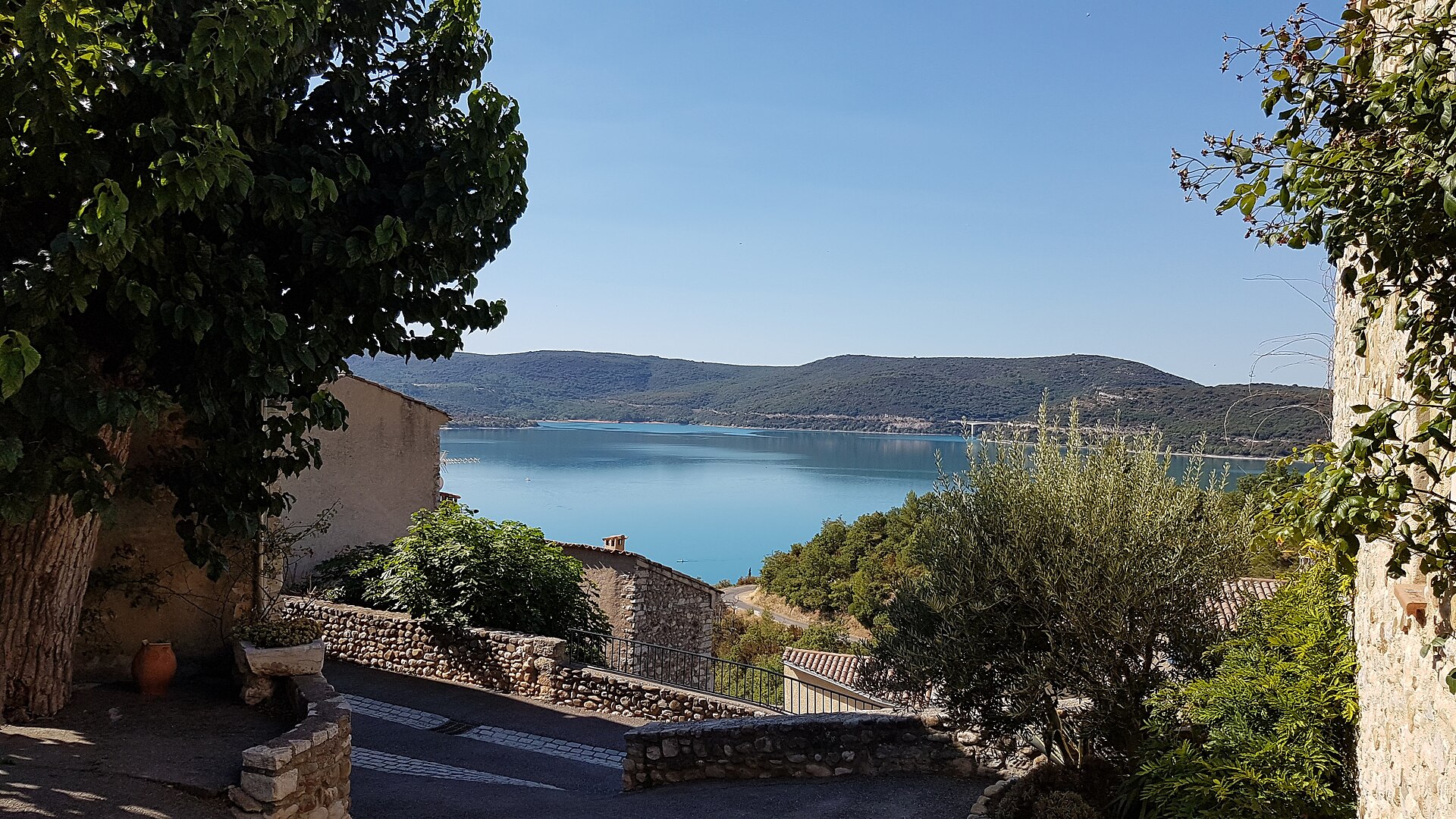 La baie de Sainte-Croix-du-Verdon